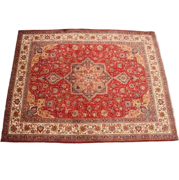 Durable Persian Tabriz carpet perfect for high-traffic areas