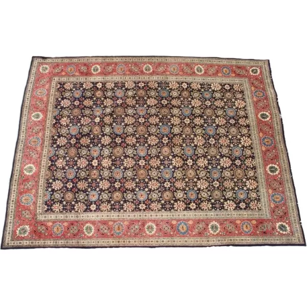 Luxurious Tabriz rug adding elegance to any room