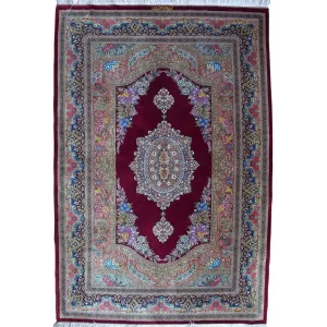 Luxury Qom Silk Rug: Handmade Persian Craftsmanship