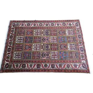 Handmade Persian Tribal Bakhtiari Rug by Bradran Carpets