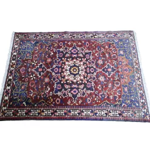 Persian Tribal Bakhtiari Rug: Handmade Perfection by Bradran Carpets