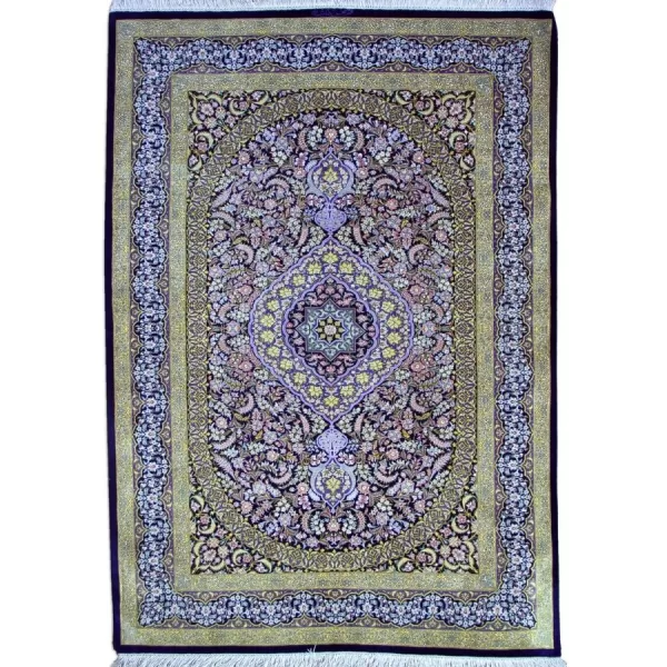 Exquisite Qom Silk Rug – Handmade Persian Artwork