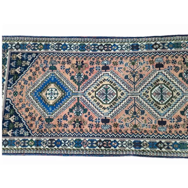 Intricate design on Persian Yalameh Runner with natural dyes