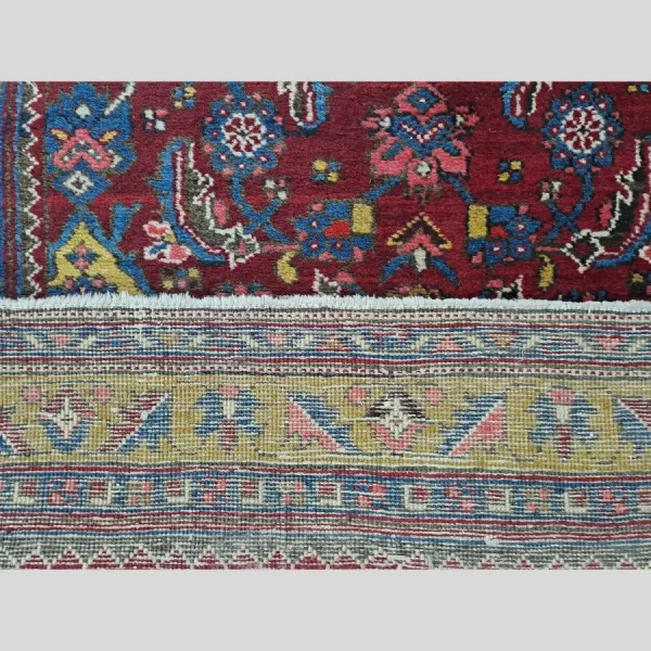 Knotting technique in Persian Hamadan Runner from Bradran Persian Carpet Qatar