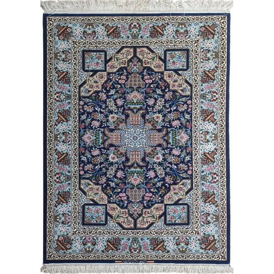 levate your home decor with this stunning handmade Isfahan rug featuring rich colors.